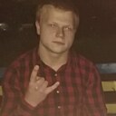 Максим, 22 года