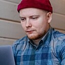 Макс, 33 года