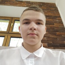 Фотография мужчины Денис, 20 лет из г. Псков