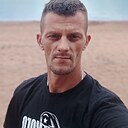 Антон, 23 года