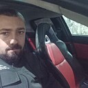 Михаил, 33 года