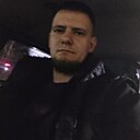 Володя, 24 года