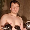 Денис, 24 года