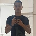 Артём, 22 года