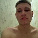 Макс, 33 года