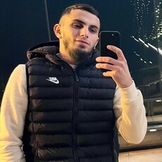 Фотография мужчины Амир, 22 года из г. Краснодар