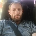 Лева, 42 года