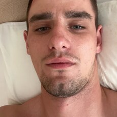 Фотография мужчины Илья, 23 года из г. Санкт-Петербург