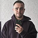 Роман, 23 года