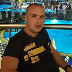 Фотография мужчины Данил, 35 лет из г. Евпатория