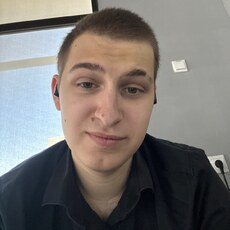 Фотография мужчины Артур, 19 лет из г. Владивосток