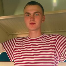 Фотография мужчины Владимир, 19 лет из г. Усть-Каменогорск