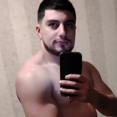 Фотография мужчины Ярик, 24 года из г. Ростов-на-Дону