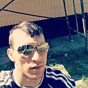 Валера, 33 года