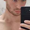 Алексеев, 32 года