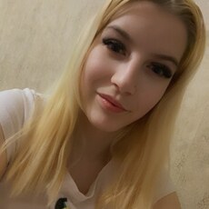 Фотография девушки Леся, 24 года из г. Волжский