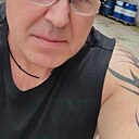 Роберт, 52 года