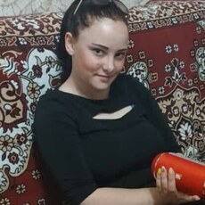 Фотография девушки Лерка, 20 лет из г. Пятигорск
