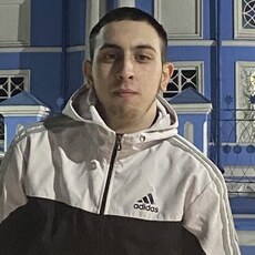 Фотография мужчины Бага, 19 лет из г. Усолье-Сибирское