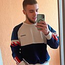 Alexander, 22 года