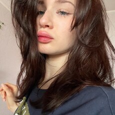 Фотография девушки Полина, 18 лет из г. Вольск
