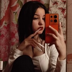 Фотография девушки Алина, 18 лет из г. Советский