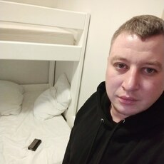 Фотография мужчины Олег, 28 лет из г. Тосно