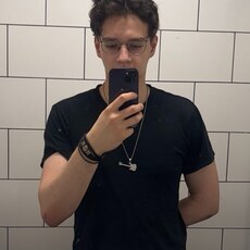 Фотография мужчины Maxim, 19 лет из г. Екатеринбург