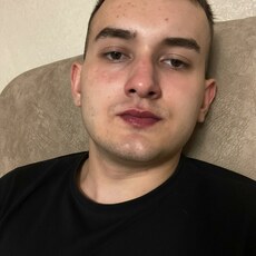 Фотография мужчины Салик, 19 лет из г. Санкт-Петербург