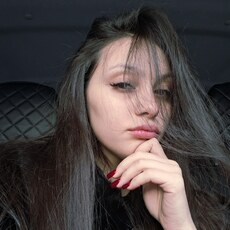 Фотография девушки Карина, 19 лет из г. Кировск