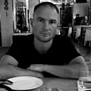 Виктор, 34 года