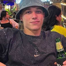 Фотография мужчины Тим, 21 год из г. Астана