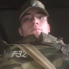 Фотография мужчины Беслан, 25 лет из г. Нальчик