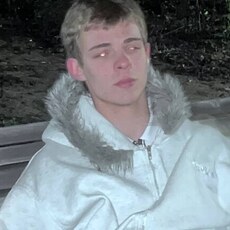 Фотография мужчины Макар, 18 лет из г. Иваново