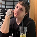 Борислав, 21 год