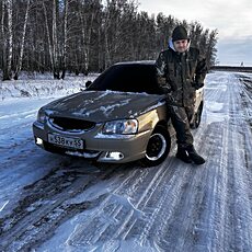 Фотография мужчины Антон, 22 года из г. Омск