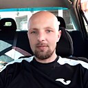 Саша, 32 года