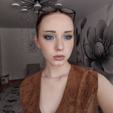 Елизавета, 18 из г. Барнаул.