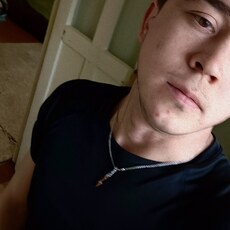 Фотография мужчины Айнур, 28 лет из г. Первоуральск