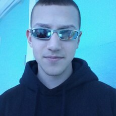 Фотография мужчины Эмиль, 19 лет из г. Омск