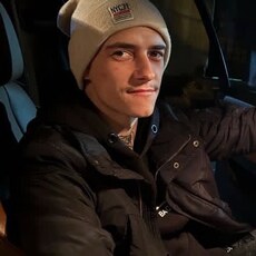 Фотография мужчины Andrei, 26 лет из г. Timișoara
