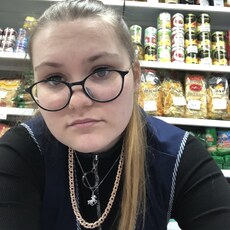 Фотография девушки Ксения, 19 лет из г. Минусинск