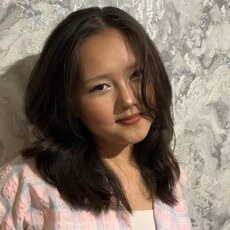 Фотография девушки Мадина, 18 лет из г. Новосибирск
