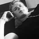 Артём, 24 года