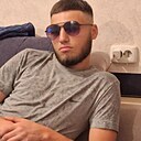 Артем, 24 года