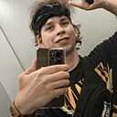 Максим, 22 года