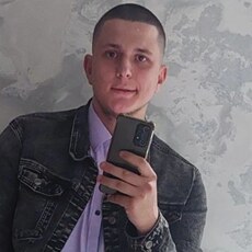 Фотография мужчины Макс, 23 года из г. Омск