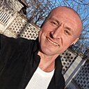 Мужчина, 44 года