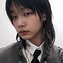 Гулим, 18 лет