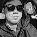 Хусейн, 25 лет